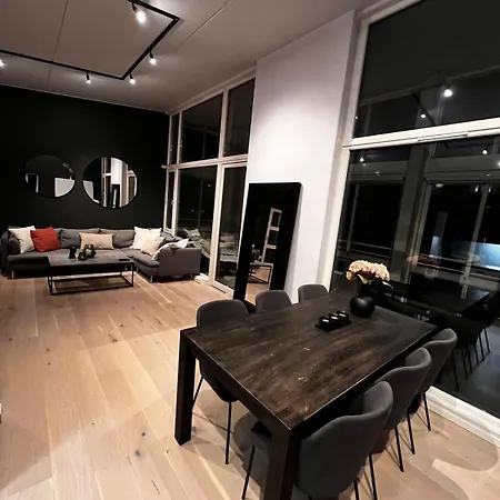 Large And Airy Penthouse, Including Parking! Appartement Sandnes (Rogaland)