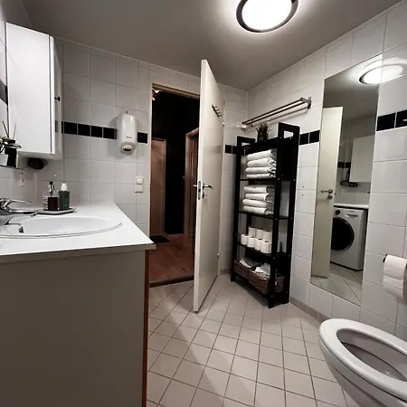 Appartement Large And Airy Penthouse, Including Parking!
